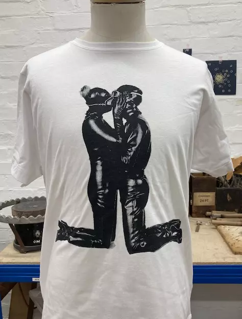 ATOMAGE SUCK IT AND SEE TEE