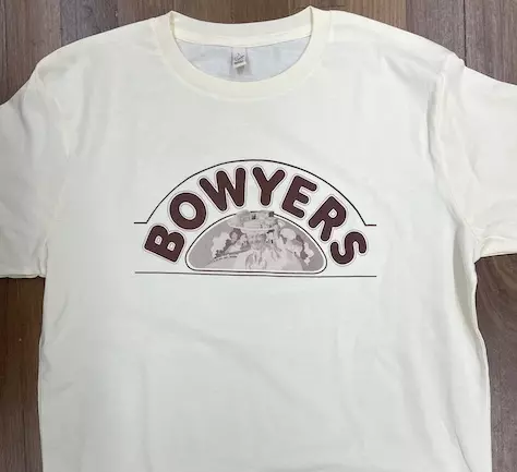 GROOVY 1970s BOWYERS TEE