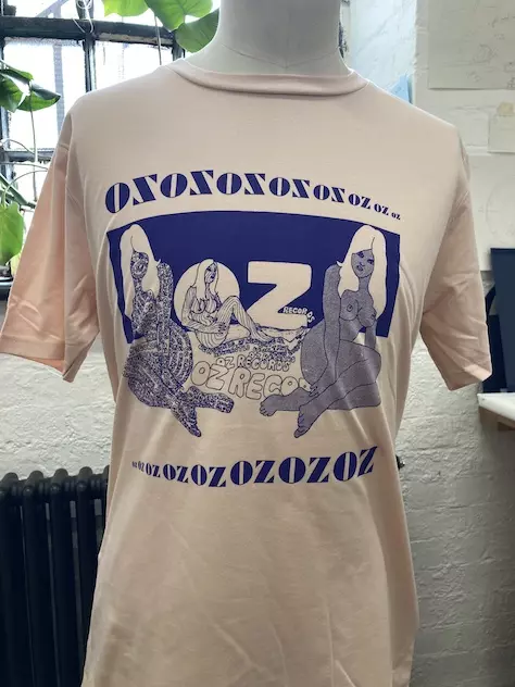 OZ NEWCASTLE SEXY TEE