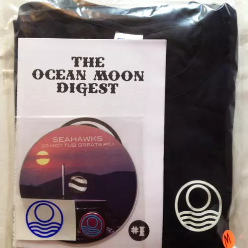 Seahawks T shirt package M