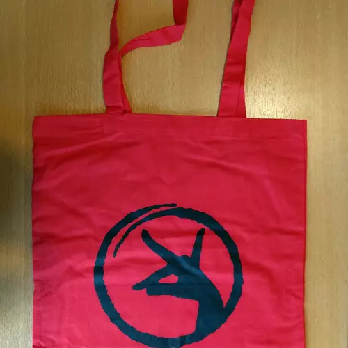 Acid Arab, Akron/Family, Aksak Maboul, Alla, Amatorski, Apollo Nove, Aquaserge, Aural Expansion, Auto Repeat, Axel Krygier, Balkan Beat Box, Baloji, Bebel Gilberto, Bel Canto, Benjamin Lew, Bérangère Maximin, Bill Laswell, Bio Muse, Bleep, Bobvan, Brion Gysin, Brown Reininger Bodson, Buckfunk 3000, Bullion, Burnt Friedman, Bérangère Maximin, Capitol K, Celso Fonseca, Chancha Via Circuito, Chicha Libre, Cibelle, Circadian Rhythms, Classic Swédé Swédé, Colin Newman, Crammed Discs All Stars, Daniel Schell, Daniel Schell & Karo, DJ Dolores, DJ Morpheus, Easy & C.O.U., Eddie Fowlkes, Elixir, Endemic Void, Fauna Twin, Flat Earth Society, Flavien Berger, Forever Pavot, Fred Frith, Gaetano Fabri, Hector Zazou, Hello Skinny, Hermine, Hoquets, Hugo, Jagwa Music, Jozef van Wissem, Juana Molina, Juryman, Karl Biscuit, Kasai Allstars, Kocani Orkestar, Konono No.1, La Chiva Gantiva, Le PM, Les Tueurs De La Lune De Miel, Lonely Drifter Karen, Mahala Raï Banda, Maia Vidal, Marc Collin, MC Jean Gab'1 & Tony Allen, Megafaun, Meira Asher, Mikel Rouse, Minimal Compact, Mocky, Niko Marks, Nite Jewel, Nynke, OY, Peter Scherer, Phosphorus, Purna Das Baul, Q-Moog, Rachid Taha, Ramuntcho Matta, Richard Horowitz, Rizan Said, Sainkho, Sandy Dillon, Saskia de Coster & Inne Eysermans, Shantel, Skeletons, SKIP&DIE, Snooze, Soapkills, Sofiane Saidi, Solar Quest, Sonoko, Spacer, Staff Benda Bilili, Suba, Subject 13, Sussan Deyhim, Tao, Taraf De Haïdouks, Tartit, Tek 9, The Gruesome Twosome, The Honeymoon Killers, The Moody Boyz, The Real Tuesday Weld, Think of One, Trio Mocoto, Tuxedomoon, Tuxedomoon / Cult With No Name, U-Cef, Various Artists, Véronique Vincent, Wise In Time, Yasmine Hamdan, Yasuaki Shimizu, YBU, Zap Mama, Zazou Bikaye, Zeep, Zelwer, Zita Swoon Group, Véronique Vincent & Aksak Maboul - Tote bag