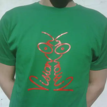 Vision On t-shirt green cover