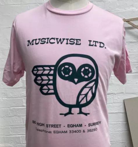 Musicwise owl pale pink tee