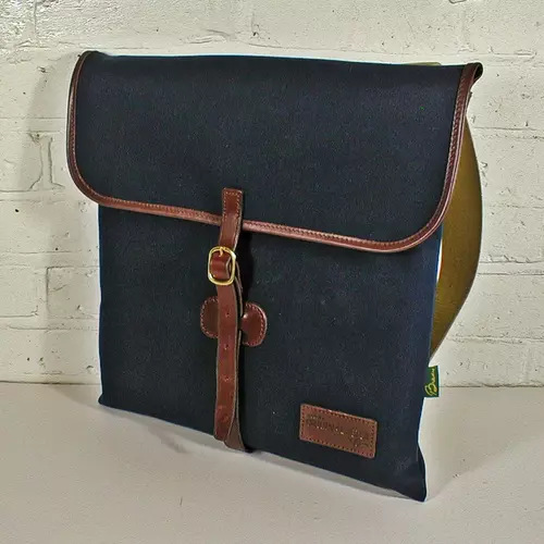 The Classic 12-Inch Record Hunting Bag - Navy
