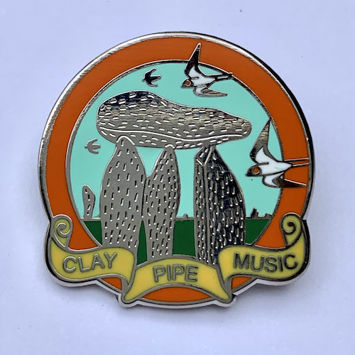 Clay Pipe badge No11